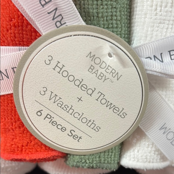 Multicolor Bath Set - Picture 2 of 8